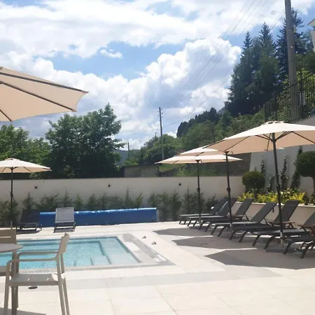 минерални и термални външен и вътрешен басейни Vimona Therma * Velingrad