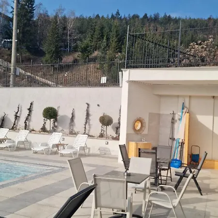 минерални и термални външен и вътрешен басейни Vimona Therma Velingrad